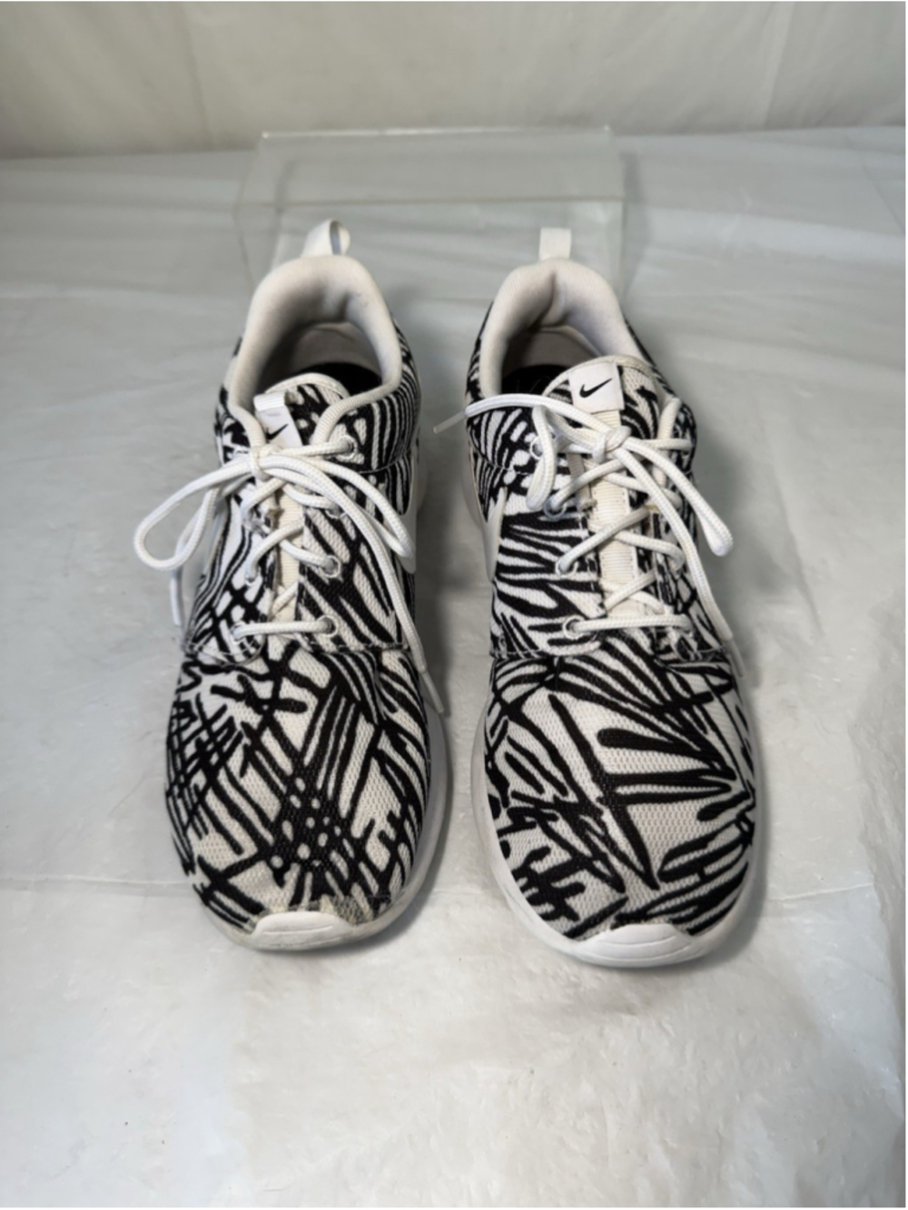 Nike Shoes Womens 7 Roshe One Print Running Sneakers Multicolor 599432-110
